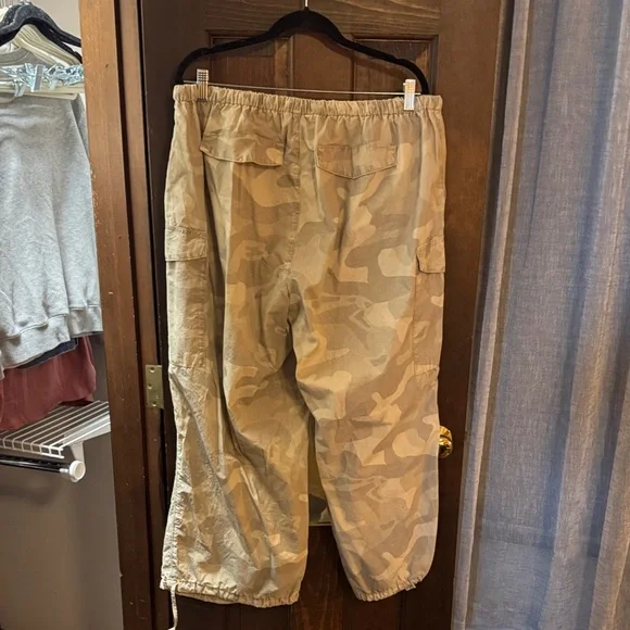 Pilcro Beige Camouflage Cargo Pants - Picture 2 of 5